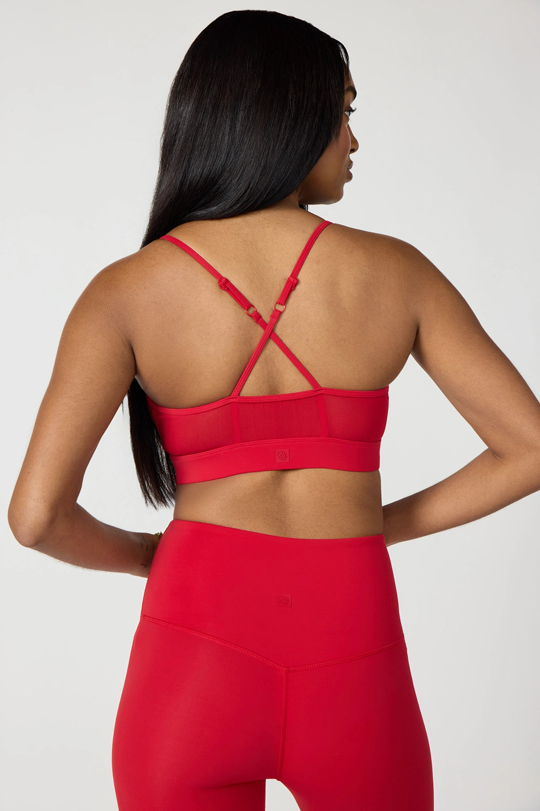 Sculpt Cross Back Bra - Haute Red