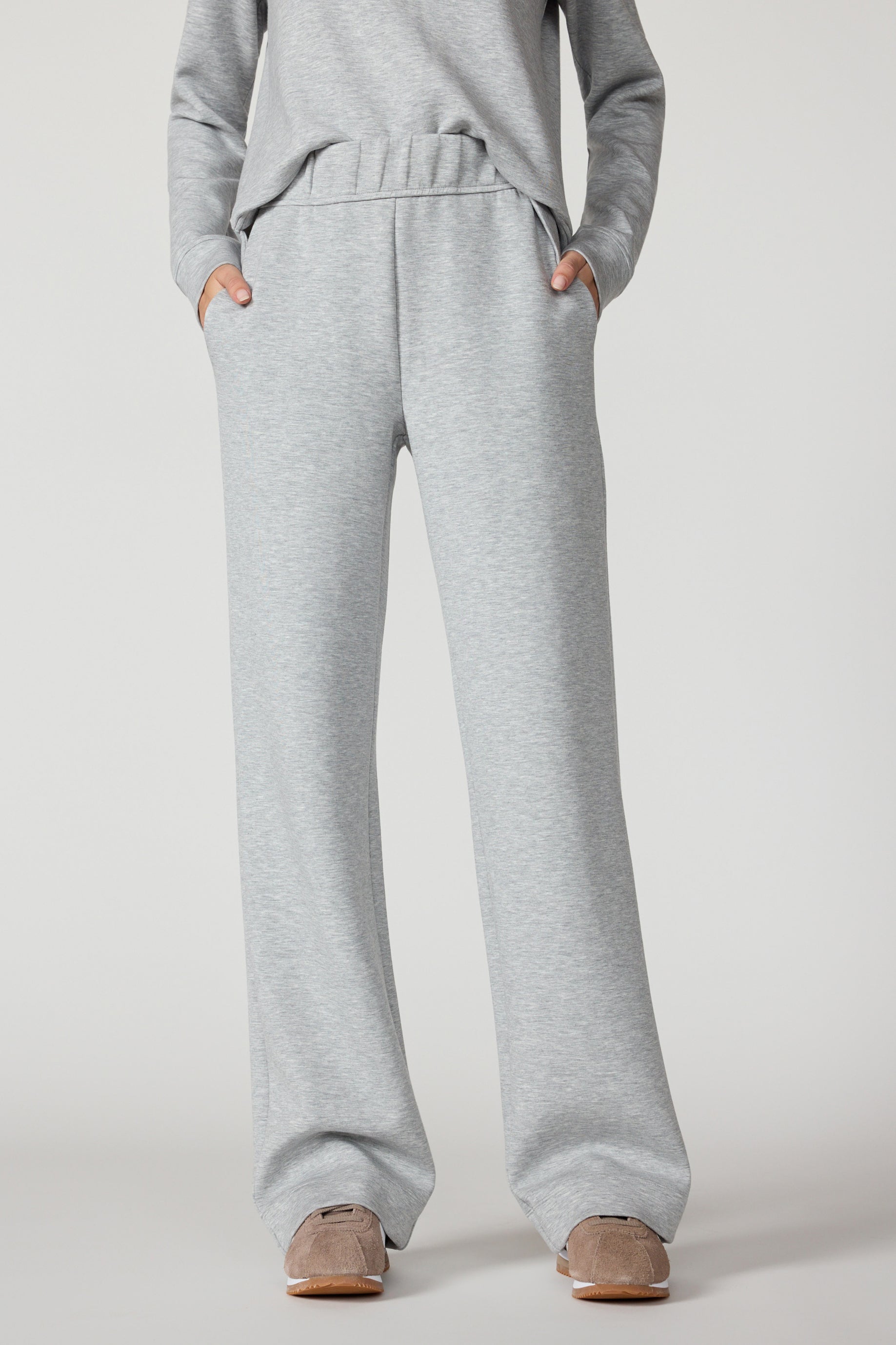Dreamweave™ Relaxed Pant - Htr Concrete